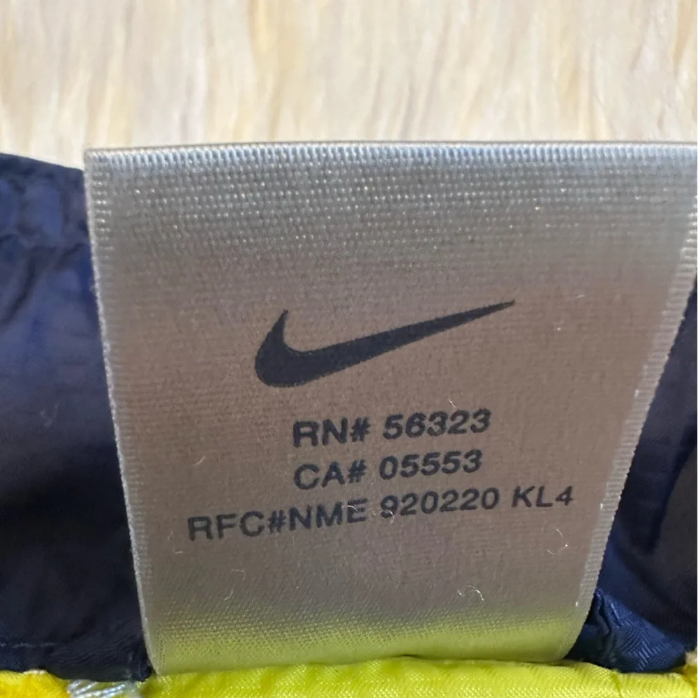 Nike Y2K Colorblock Windbreaker Jacket Yellow White Navy S Vintage Style